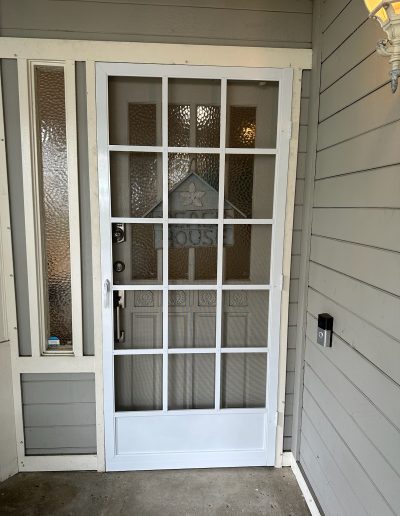Cape Cod Swinging Screen Door (in White)