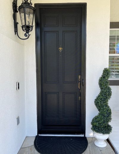 Vista Swinging Screen Door (in Bronze)