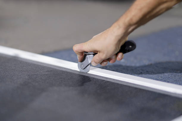Mobile Window Screen Repair in Fallbrook