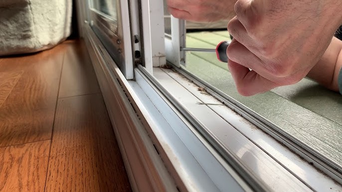 Screen Door Repair in Carmel Valley
