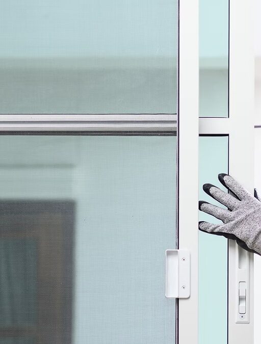 Convenient and Affordable Screen Door Repair National City