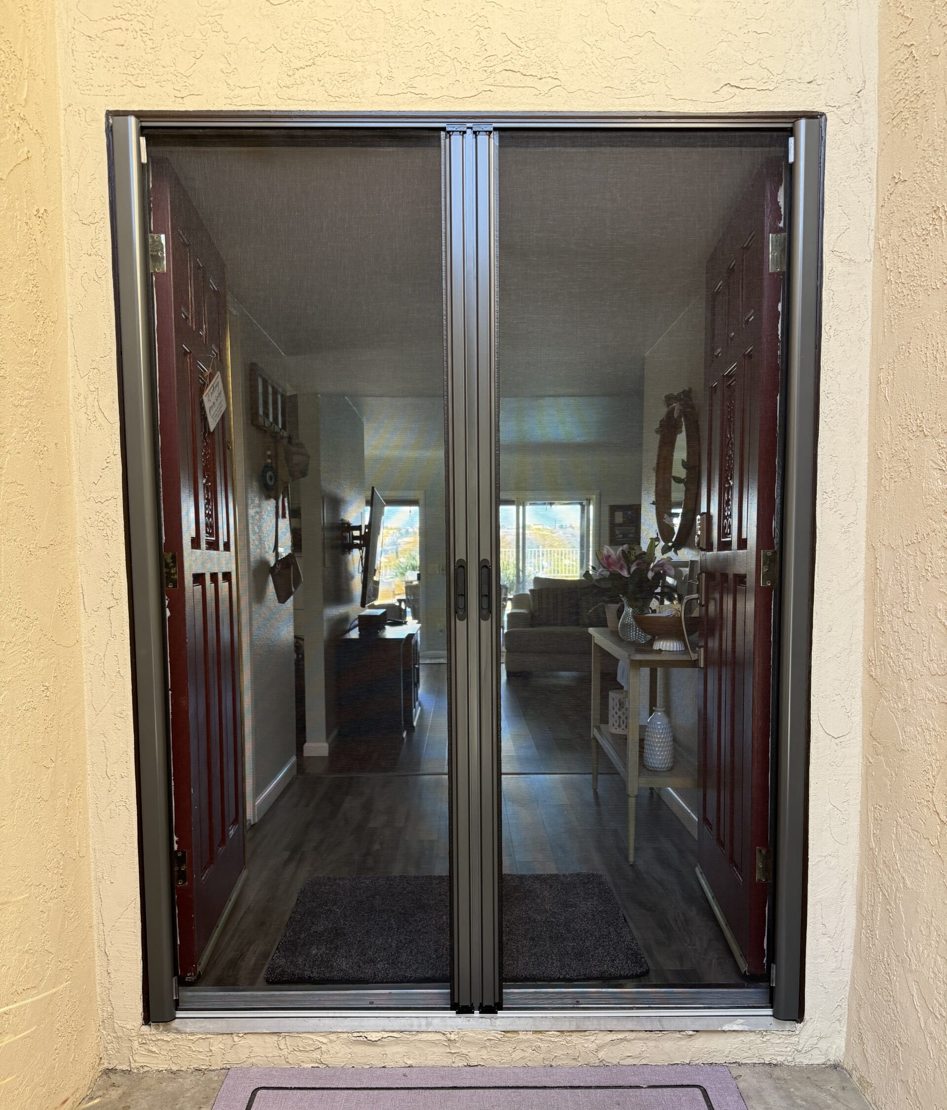 in bronze exterior mounted for in-swing doors