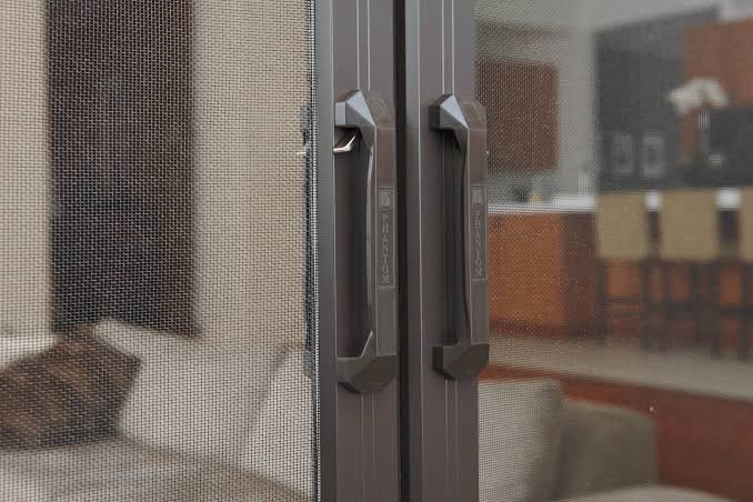 Manual Retractable Screen Doors Carlsbad