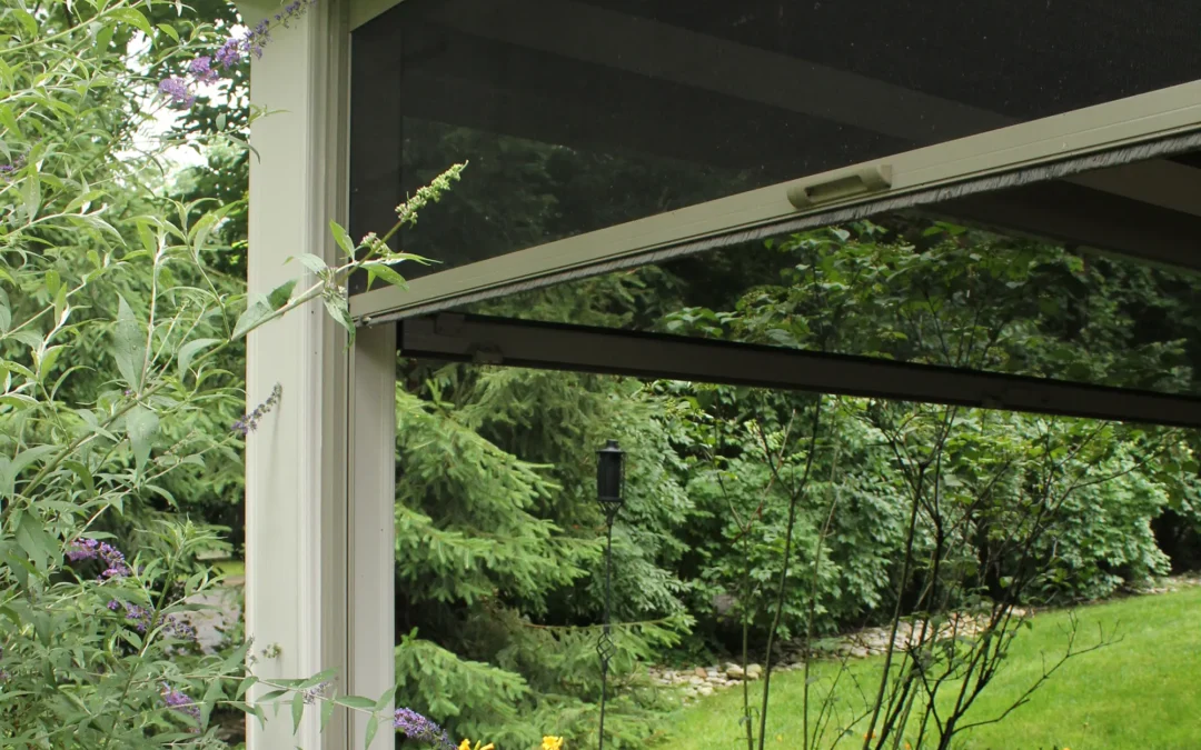 Retractable Patio Screens in Lakeside