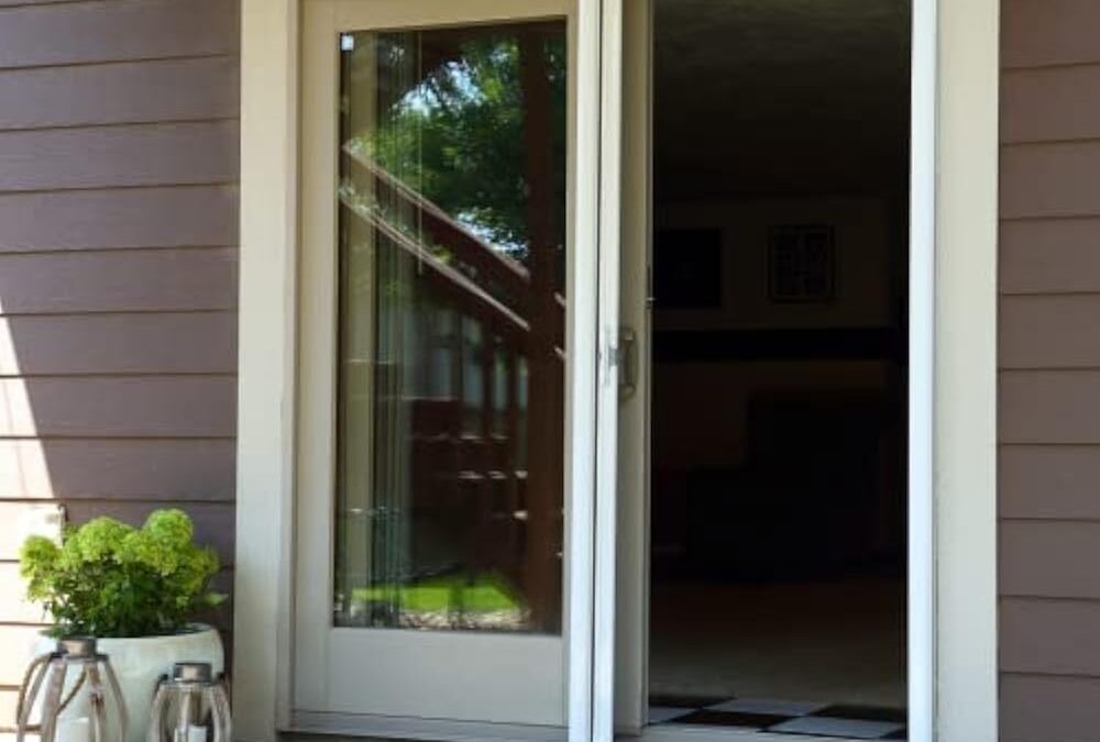Retractable Screen Doors for Sliding Glass Doors Carlsbad